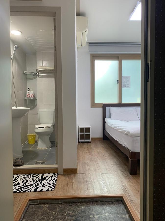 סיאול Hamory Guesthouse Dongdaemun מראה חיצוני תמונה